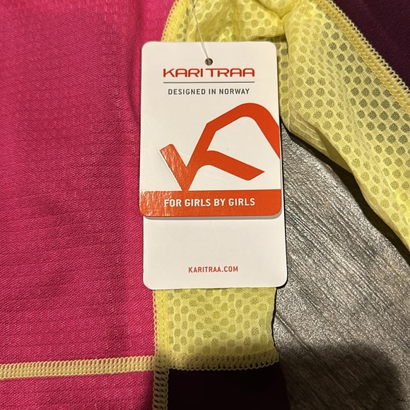 Kari Traa zip front athletic jacket. NWT. - Picture 4 of 7